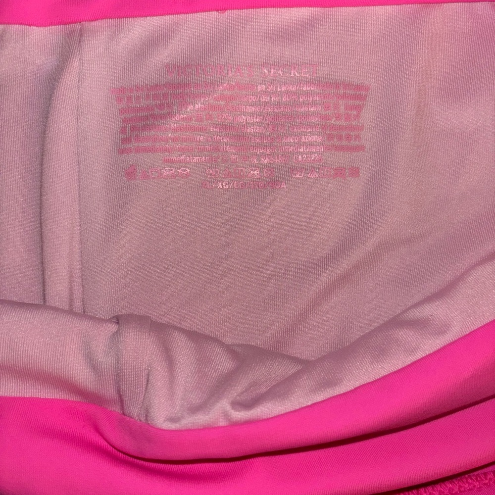 Victoria's Secret Pink Swim Shorts - Picture 6 of 6